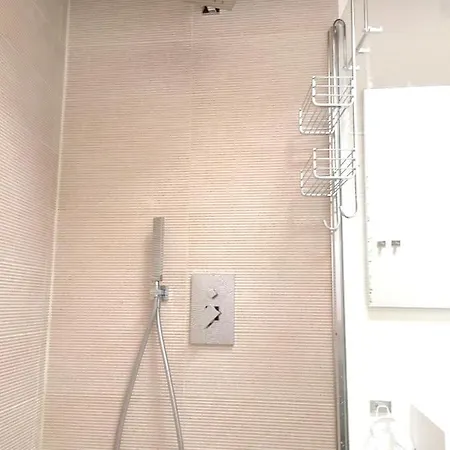 2 Bedrooms With Terrace And Wifi At 1 Km Away From The Appartement *