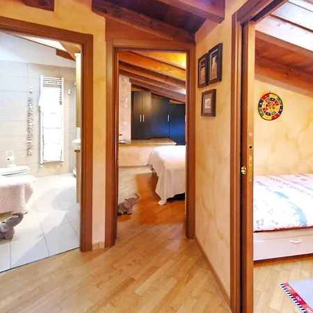 2 Bedrooms With Terrace And Wifi At 1 Km Away From The * Como