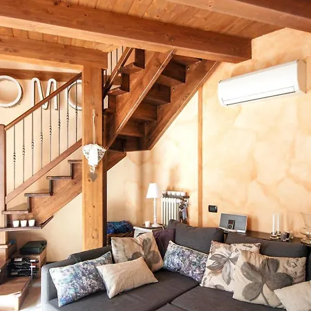 2 Bedrooms With Terrace And Wifi At 1 Km Away From The Como