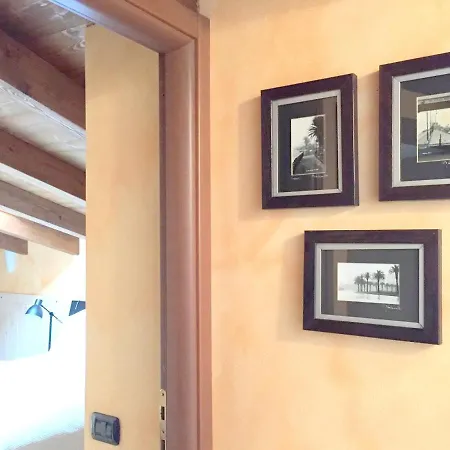 Apartment 2 Bedrooms With Terrace And Wifi At 1 Km Away From The Como